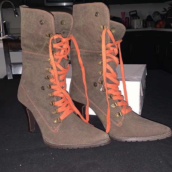 Olive green with orange boot heel. Size Lrge. A Feminine Cafe by Charkies design - Picture 2 of 4